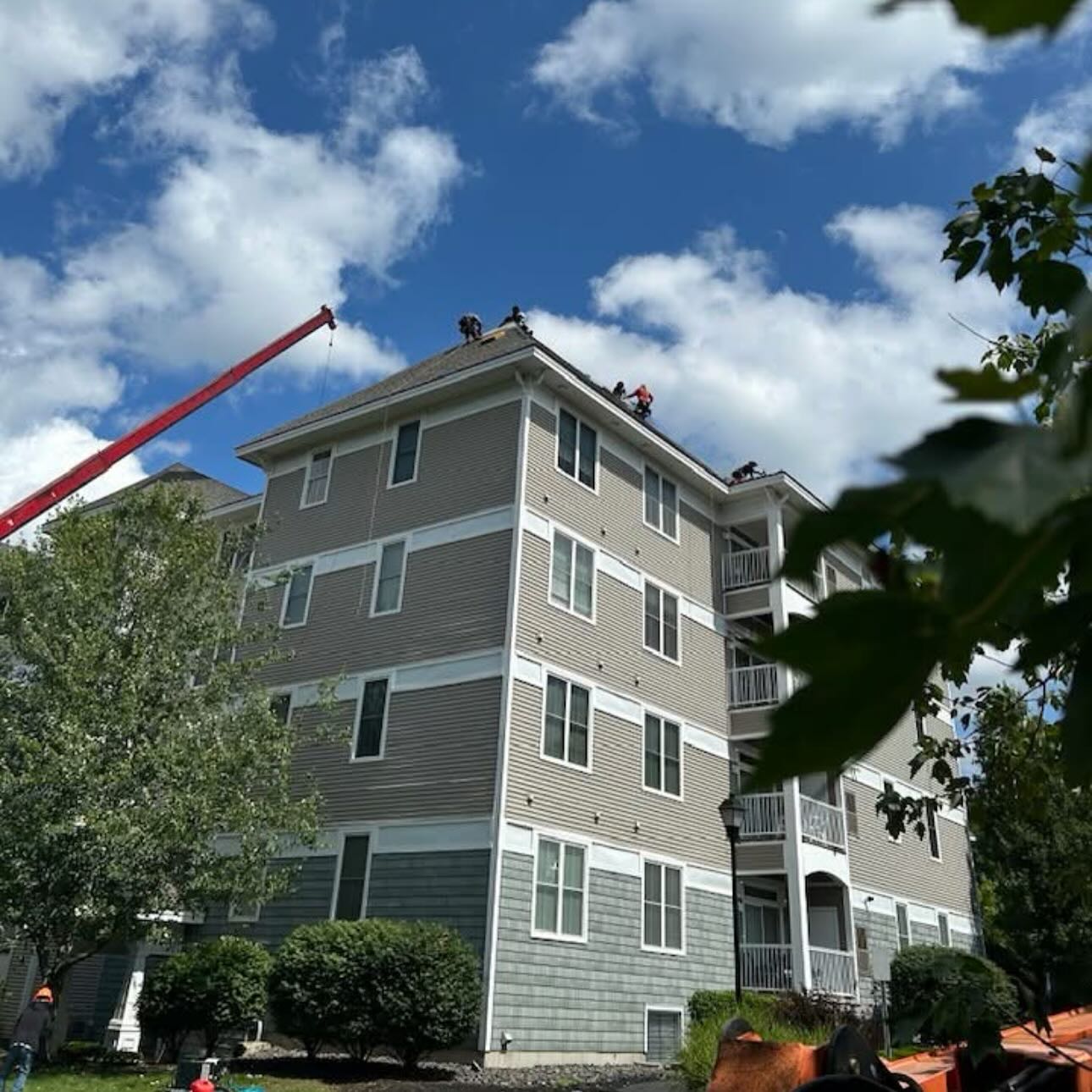 Asphalt shingle roof installation MA